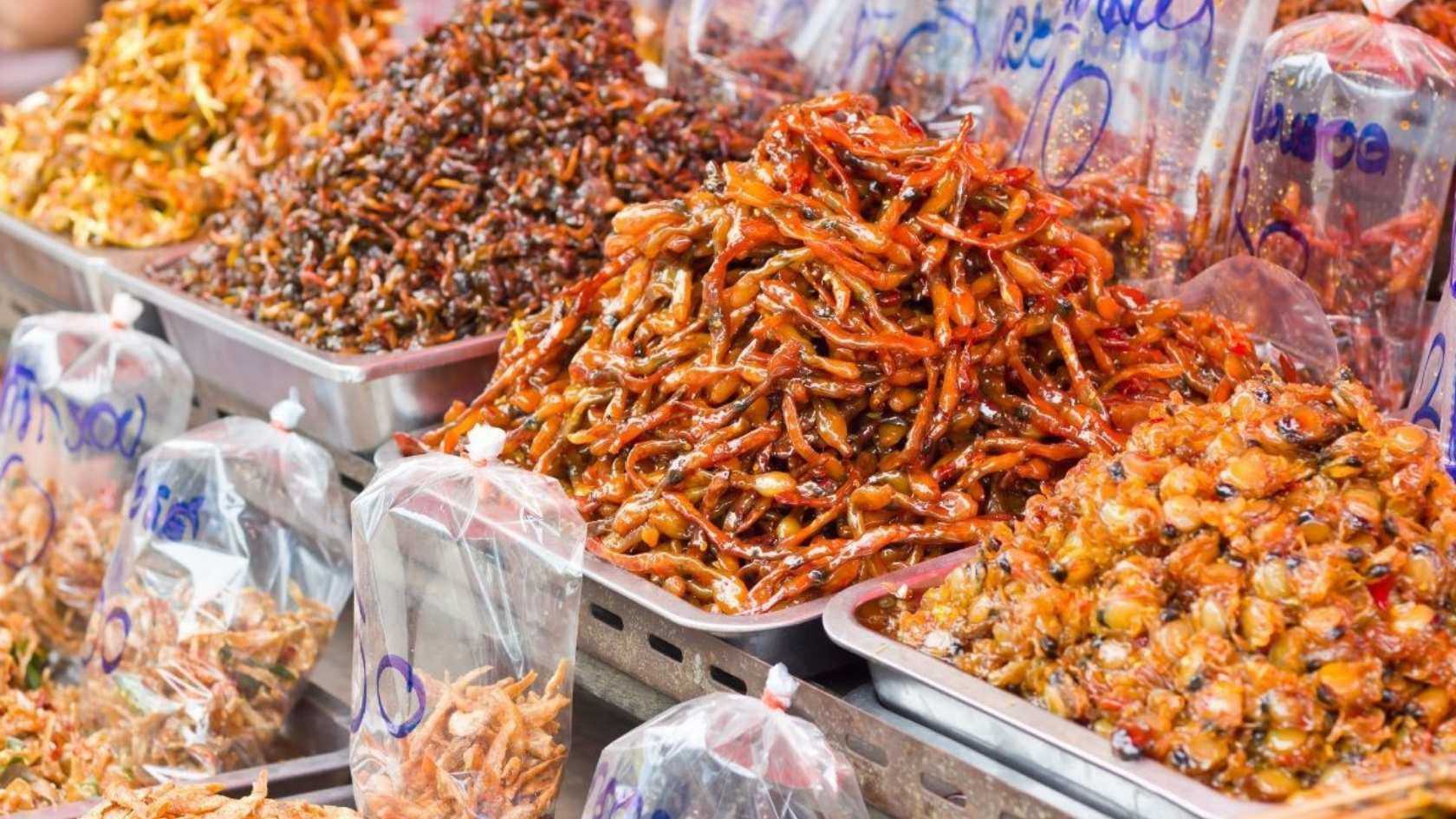 Khám phá văn hóa ẩm thực Đà Nẵng qua cửa hàng đặc sản